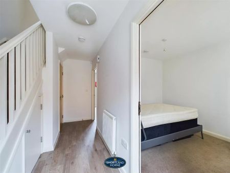 Kilby Mews, Stoke, Coventry - Photo 5