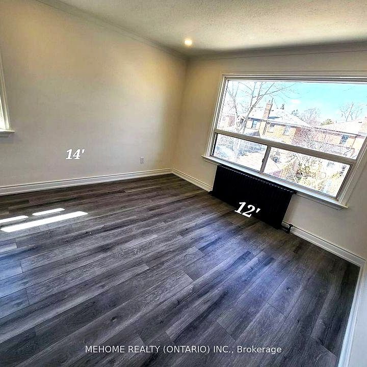 For Lease - 106 Lake Shore Drive Unit# 8, Toronto, Ontario - Photo 1