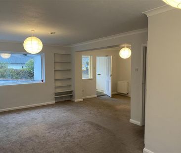 4 bedroom semi-detached house to rent - Photo 4