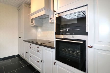 Charmevolle, vernieuwde woning met 3 slps en stadstuin - Photo 3