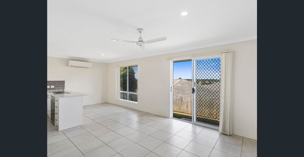 MODERN 4 BEDROOM HOME - Photo 1