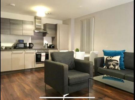 2 Bed Flat, The Riverside, M5 - Photo 2