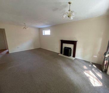 3 bedroom bungalow to rent - Photo 1