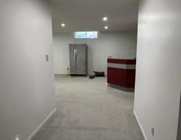 *REDUCED PRICE* Newly Renovated Very large basement suite for rent. | Calgary - Photo 1