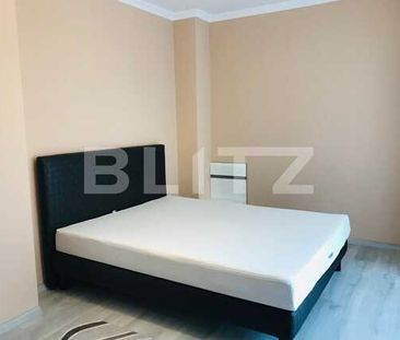 Apartament 3 camere, 90 mp, mobilat modern, garaj, Complex Riviera Residence - Photo 2