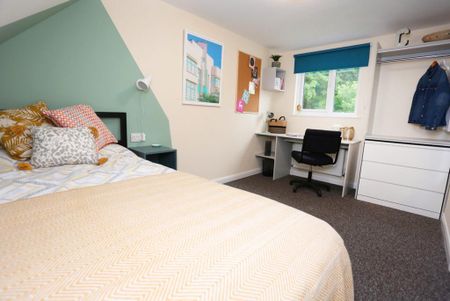 6 bedroom house to rent - Photo 3