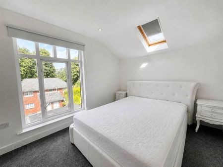 7 Balmoral Manor, 78 Balmoral Avenue, Belfast, BT9 6NY - Photo 3