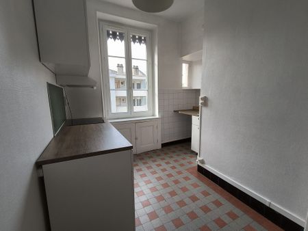 A LOUER T2 GRENOBLE 57m² - Photo 3