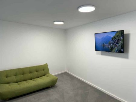 Three Bedroom Premier Wet Room Ensuite - Photo 4