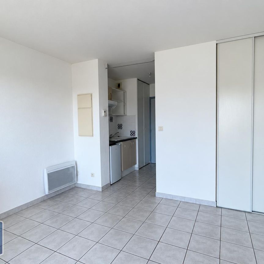 Location Appartement 1 pièce 21m² NARBONNE 11100 - Photo 1