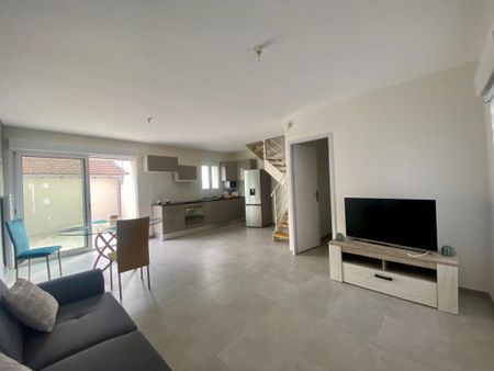 Location Appartement 3 pièces Meublé 60m² BORDEAUX 33100 - Photo 2