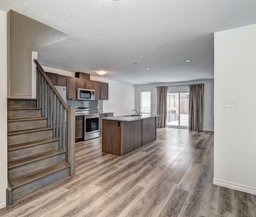 For Lease - 21 Woodedge Circle, Kitchener, Ontario - Photo 4