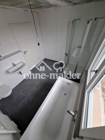 Erstbezug gehobene DHH mit S-Bahn-Nähe, fußläufig zum Bahnhof, top Anbindung nach München - Photo 4