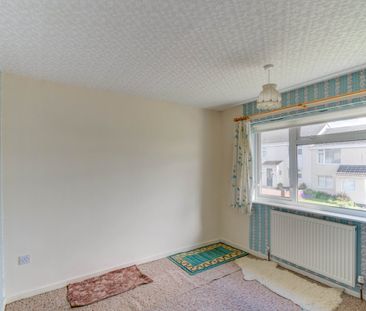 3 bed terraced house to rent in The Roundabout, Birmingham, B31 - Photo 6