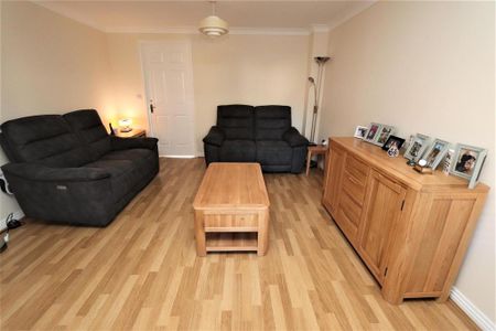 3 bedroom house to rent - Photo 2