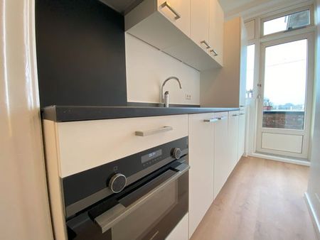 Te huur: Appartement Soestdijksekade in Den Haag - Foto 3