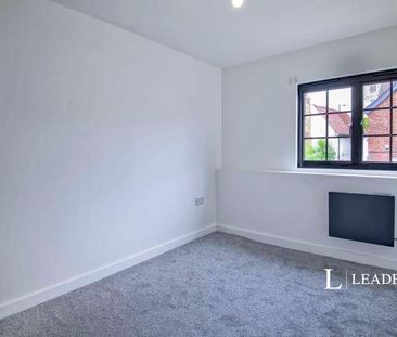 Victoria Mews, Victoria Avenue, Southend-on-sea, Essex, SS2 - Photo 1
