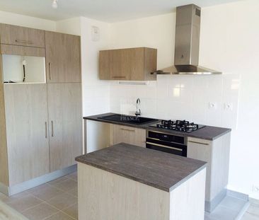 Location appartement 4 pièces 80.55 m² à Changé (53810) - Photo 2