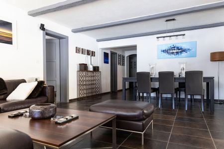 RENTAL until 30 April 2026 – Charming 3-bedroom, 2-bathroom apartment in the center of Verbier, with panoramic terrace offering breathtaking views of the mountains. - Photo 4