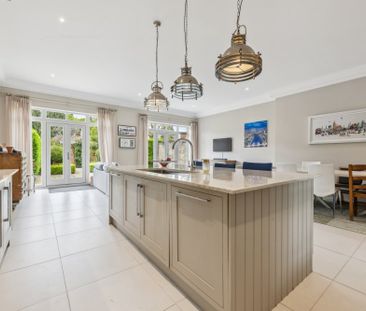 4 bedroom house to rent - Photo 1