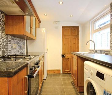 2 bedroom detached house to rent - Photo 3