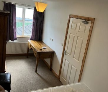 34 Edinburgh Street, Belfast BT9 7DS - Photo 5