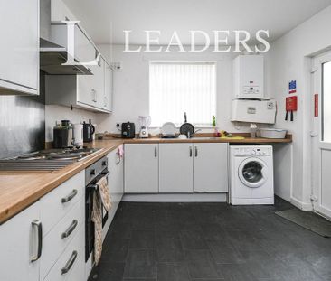 4 bedroom property to rent - Photo 5