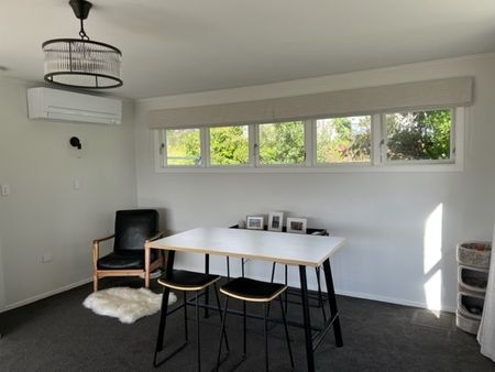 25 Breton Grove, Kingston - Photo 5