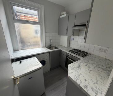3 Bed Flat, Mount Pleasant Road, N17 - Photo 5
