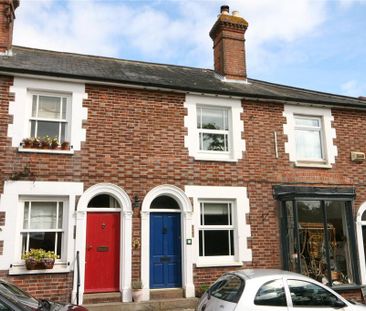 2 bedroom terraced house to rent - Photo 2