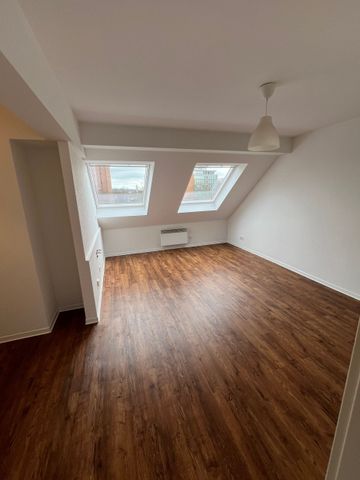 Helle Dachwohnung in Düsseldorf - Ideal für Singles oder Paare - Photo 5