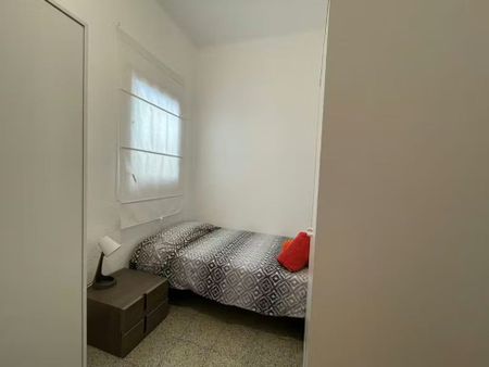 Carrer d'Evarist Arnús, Barcelona, Catalonia 08014 - Foto 3