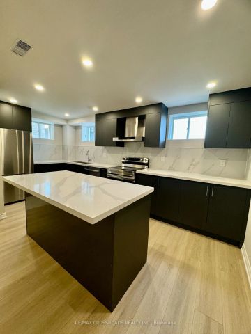 Detached Home For Lease | E9231024 - Photo 2