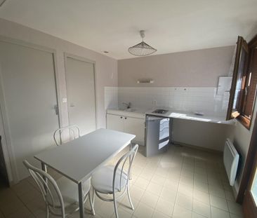 Location Appartement 1 pièce Meublé 20m² LE CREUSOT 71200 - Photo 2