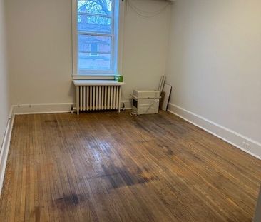 For Lease - 21 Castle Knock Road Unit# 4, Toronto, Ontario - Photo 3