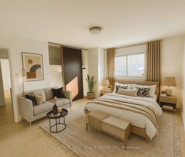 1294 Forest Hill #Upper - Photo 3