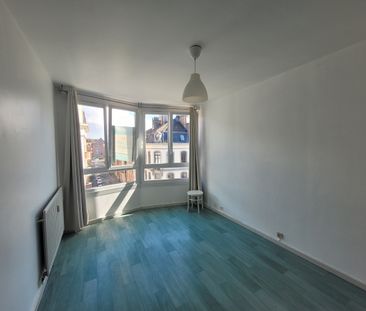 Location Appartement 1 pièce 18m² LILLE 59000 - Photo 3
