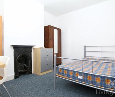 3 bedroom terraced house to rent - Photo 6