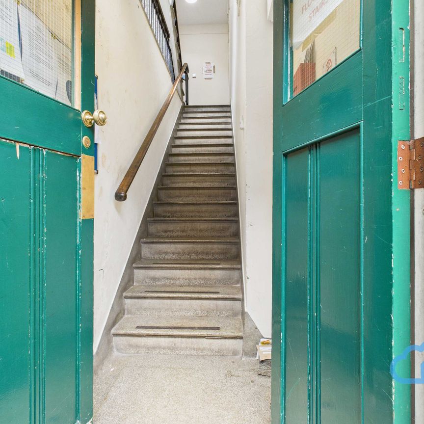 RM4 Verdant Lane | Hither Green | London | SE6 1LE - Photo 1