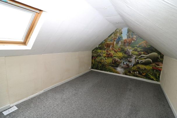 3 bedroom maisonette to rent - Photo 1