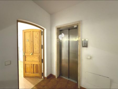 3 room luxury Flat for rent in Palma de Mallorca, Spain - Photo 2