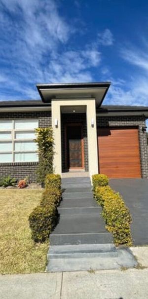 Edmondson Park - Photo 1