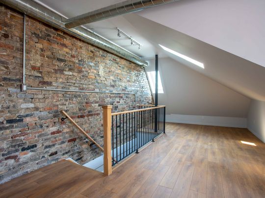 For Lease - 187 Jane Street Unit# 3, Toronto, Ontario - Photo 1