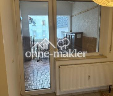 Renovierte Wohnung mit EBK Loggia - Photo 1