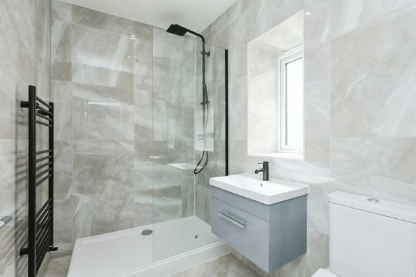 Plumstead Road - Photo 1