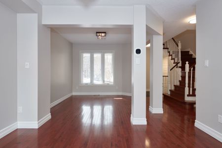 For Lease - 42 Montserrand Street, Barrie, Ontario - Photo 2