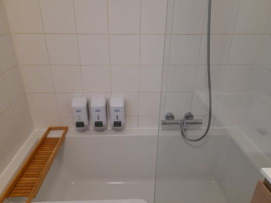 Appartement te huur - Photo 1