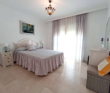 4 room luxury Semidetached House for rent in Benalmádena, Spain - Photo 1