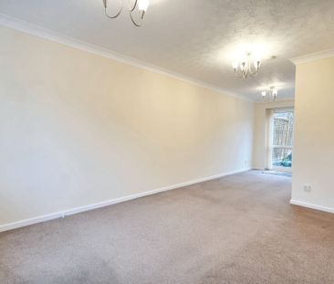 2 bed end of terrace house to rent in Crownfields, Maidstone, ME14 - Photo 3