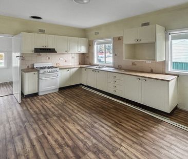 Family Friendly Living - Photo 4